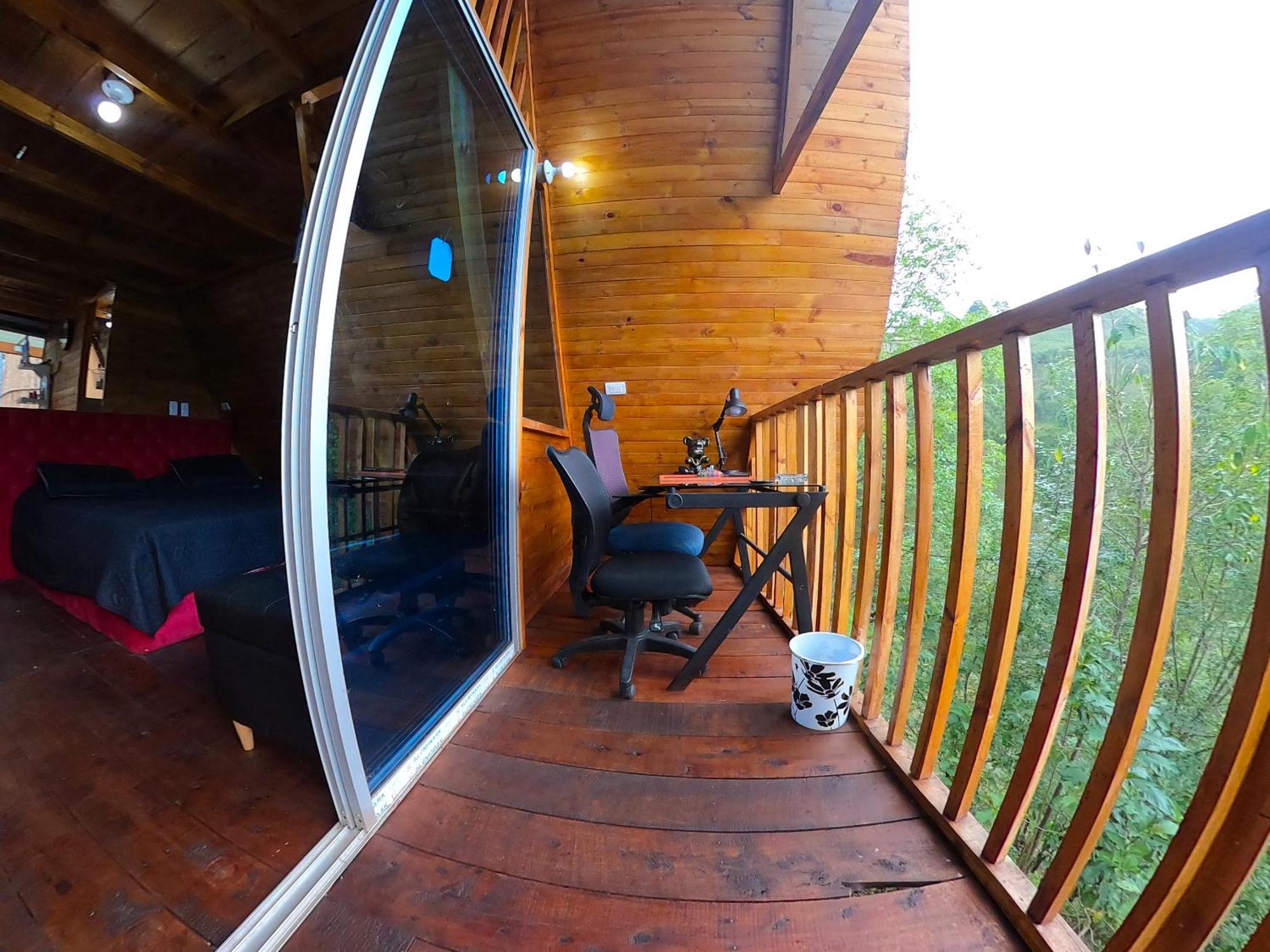 Lodge Emma *